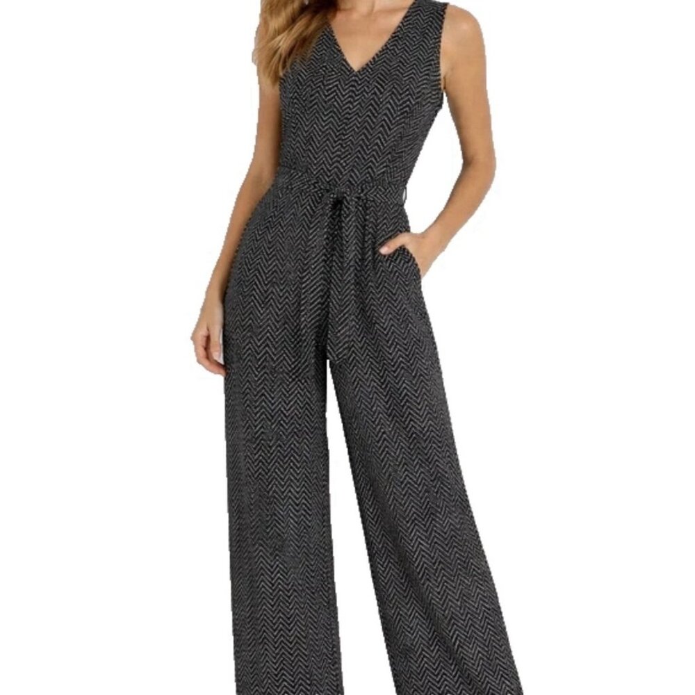 T Tahari Women's sleeveless belted Jumpsuit Black Chevron print NWT Size XS - Picture 2 of 14